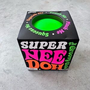 NWT Schylling Super NeeDoh The Groovy Glob Neon Green Toy
